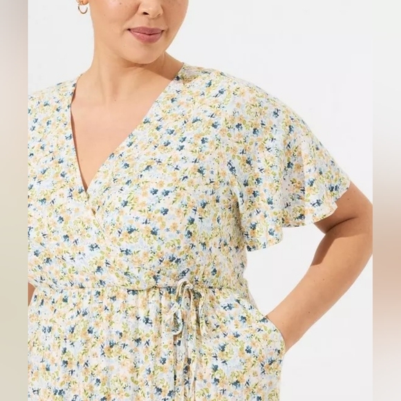 Torrid Maxi Rayon Slub Surplice Wrap Dress Ditzy Floral Plus Size 1X NWT - Picture 13 of 15